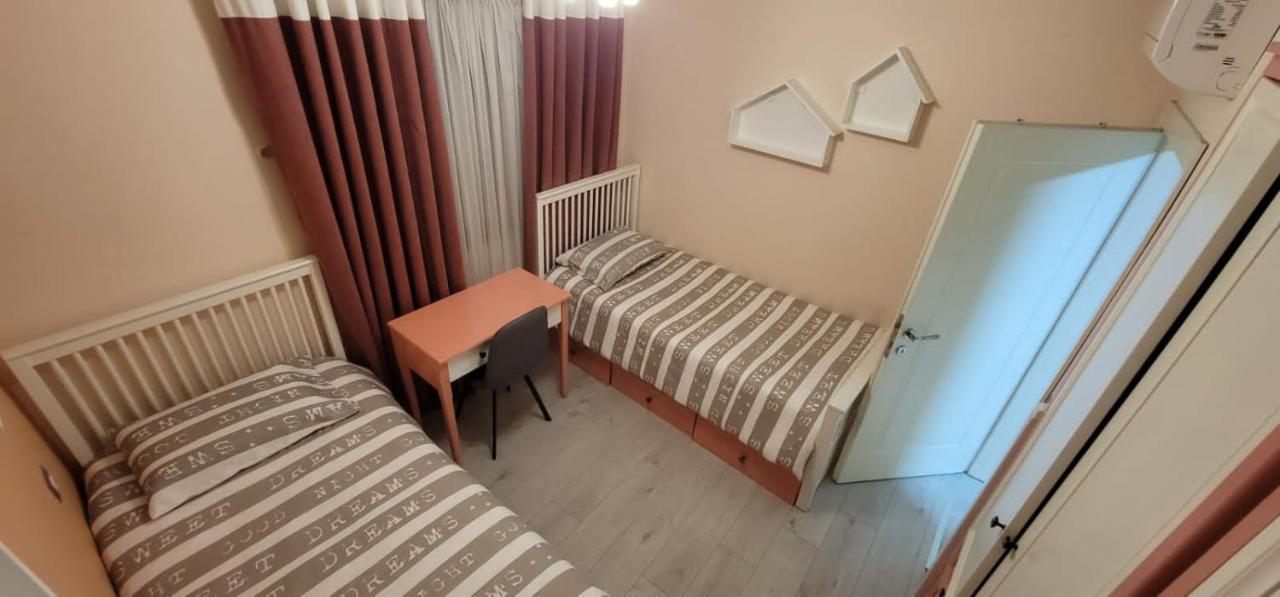 New Bazar Luxury Apartment ティラナ エクステリア 写真