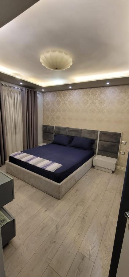 New Bazar Luxury Apartment ティラナ エクステリア 写真